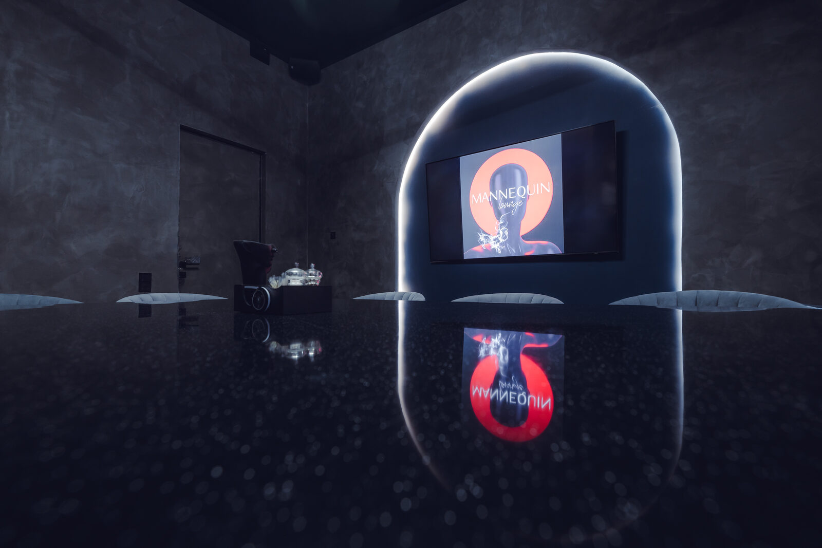 Интерьер лаунж-бара Maneken Lounge — фото 4 из 16